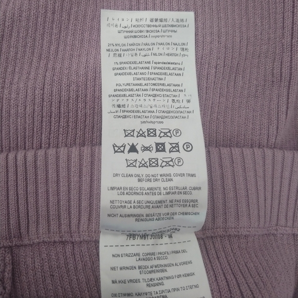 Guess Pencil Skirt - Picture 9 of 9